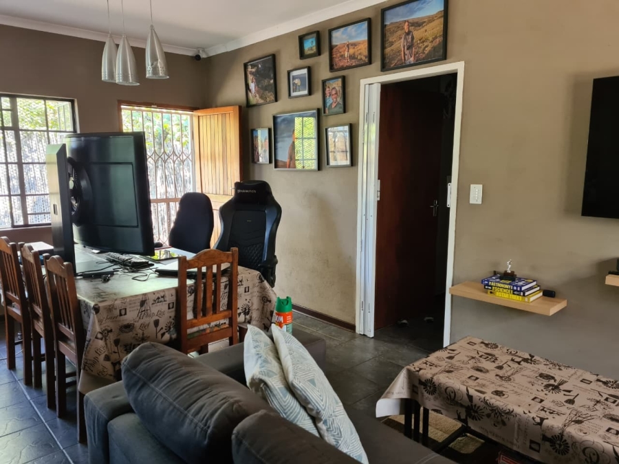 To Let 3 Bedroom Property for Rent in Cashan North West